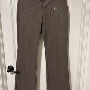 Athleta Women’s Bootleg Brown Pants Size 6